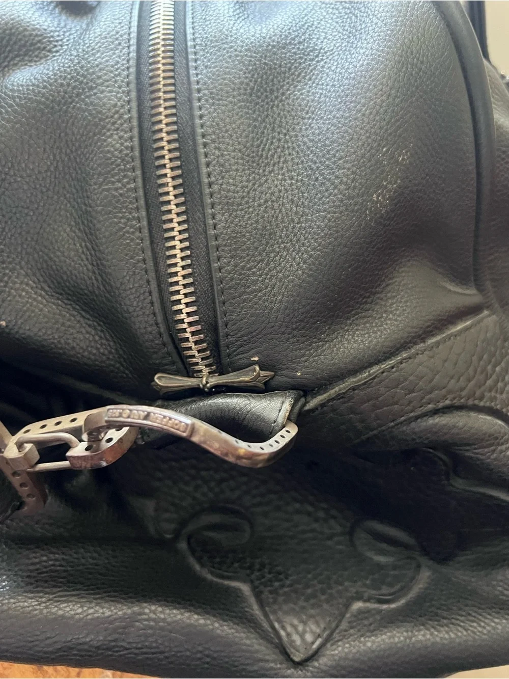 SOFFER ARI Large Duffel Preferable N.C. Silver with Black Rhodium Finish.